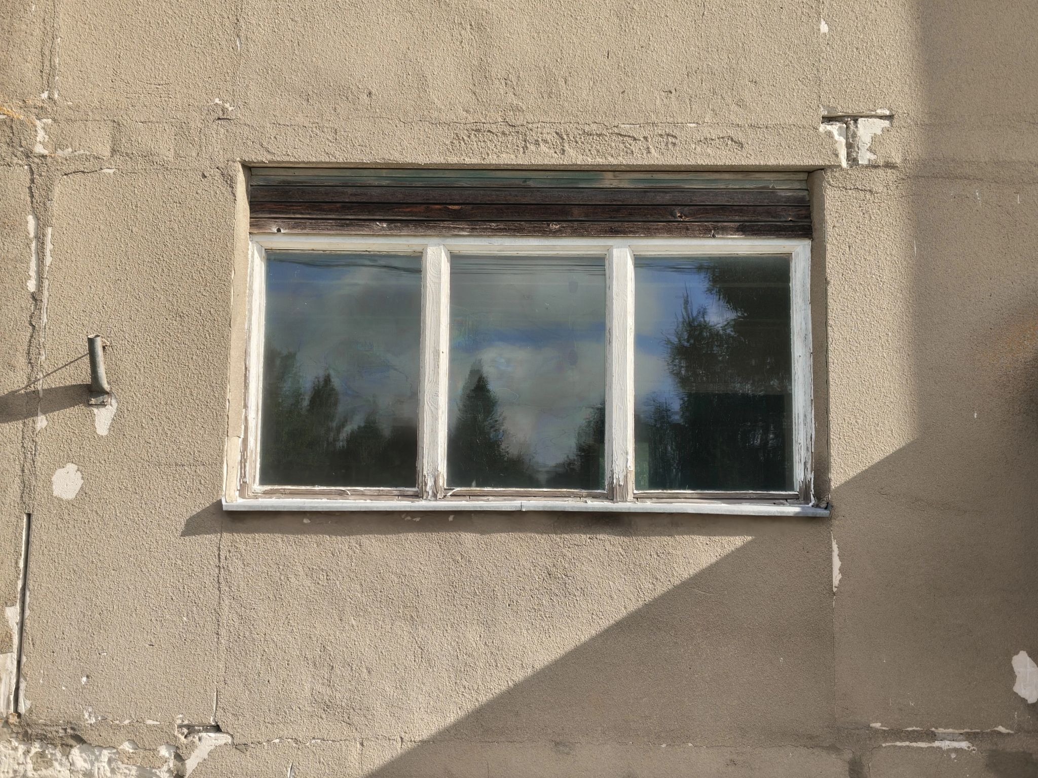 Aken väljastvaates enne vahetust